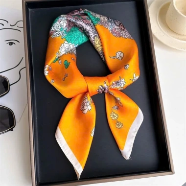 Khăn lụa vuông 70x70cm Quàng cổ đa họa tiết - Bandana Turban GERME chỉ 186k