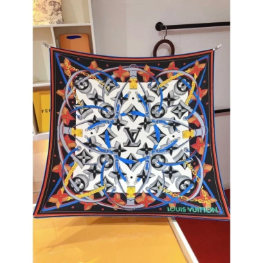 Khăn lụa vuông 90x90cm cao cấp loại 1 - Giá ưu đãi 413.000 VND, mềm mịn, thấm hút 4