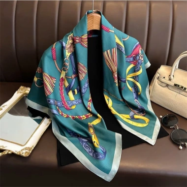 Khăn lụa vuông 90x90cm cao cấp ODOO - Turban, bandana, trùm đầu, có hộp, 244.975₫