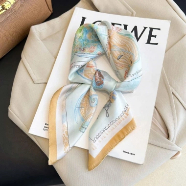 Khăn Lụa Vuông Ngựa 68x68cm Lụa Mềm Mịn, Tươi Sáng, Phụ Kiện Quàng 4 Mùa, Giá 140.000đ