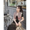 Khăn Lụa Vuông Nữ 70x70cm In Họa Tiết Thời Trang - Nhãn Hiệu - Giá ưu đãi 135k 3