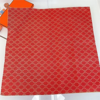 Khăn lụa vuông quàng cổ 90x90cm - Thời trang quấn áo đi biển, giá ưu đãi 160k