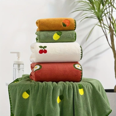 Khăn mặt, khăn lau tay cotton thấm khô nhanh, mềm mại, an toàn cho da – 24.500₫ 3 Khăn mặt, khăn lau tay cotton thấm khô nhanh, mềm mại, an toàn cho da – 24.500₫ 3