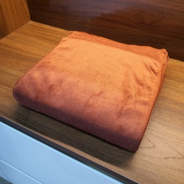 Khăn Microfiber đa năng 35x75cm gội đầu & lau tóc – Siêu thấm, bền lâu, giá chỉ 15.000đ 6 Khăn Microfiber đa năng 35x75cm gội đầu & lau tóc – Siêu thấm, bền lâu, giá chỉ 15.000đ 6