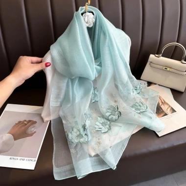 Khăn quàng cổ dài lụa tơ cao cấp - Sang chảnh, phù hợp mix áo dài nữ 2 Khăn quàng cổ dài lụa tơ cao cấp - Sang chảnh, phù hợp mix áo dài nữ 2
