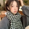 Khăn quàng cổ nữ vintage Hàn Quốc mùa đông ấm áp, họa tiết caro đa màu thời thượng 36