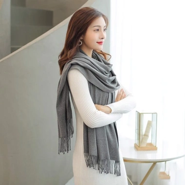 Khăn quàng cổ nữ vintage Hàn Quốc mùa đông ấm áp, họa tiết caro đa màu thời thượng 44 Khăn quàng cổ nữ vintage Hàn Quốc mùa đông ấm áp, họa tiết caro đa màu thời thượng 44