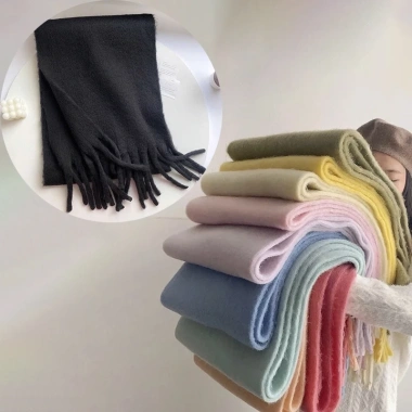 Khăn quàng cổ nữ vintage Hàn Quốc mùa đông ấm áp, họa tiết caro đa màu thời thượng 50 Khăn quàng cổ nữ vintage Hàn Quốc mùa đông ấm áp, họa tiết caro đa màu thời thượng 50