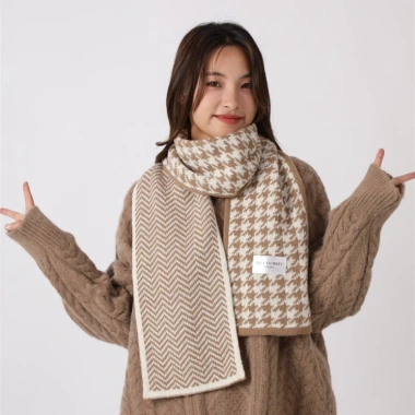Khăn quàng cổ nữ vintage Hàn Quốc mùa đông ấm áp, họa tiết caro đa màu thời thượng 61 Khăn quàng cổ nữ vintage Hàn Quốc mùa đông ấm áp, họa tiết caro đa màu thời thượng 61