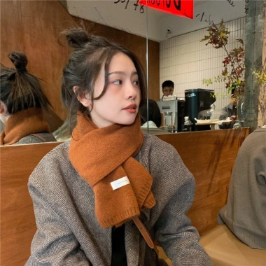 Khăn quàng cổ nữ vintage Hàn Quốc mùa đông ấm áp, họa tiết caro đa màu thời thượng 67 Khăn quàng cổ nữ vintage Hàn Quốc mùa đông ấm áp, họa tiết caro đa màu thời thượng 67