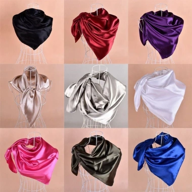 Khăn quàng đầu NAMSHEVA 90x90 cm Satin Bandana - Mũ nón lụa, giá ưu đãi 58.536₫ 3 Khăn quàng đầu NAMSHEVA 90x90 cm Satin Bandana - Mũ nón lụa, giá ưu đãi 58.536₫ 3