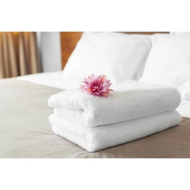 Khăn tắm cho khách sạn 4-5 sao – Bông mềm, thấm nhanh, chỉ 240.000₫