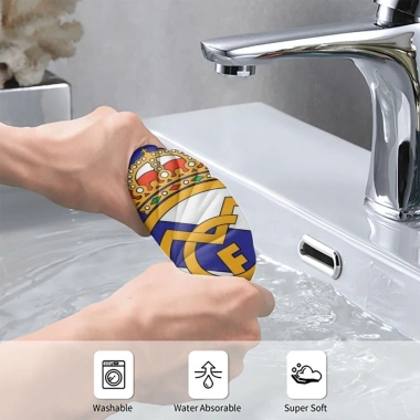 Khăn tắm Real Madrid 30x60cm mềm mại thấm hút - Dùng cho nhà bếp, khách sạn, spa, gym, quà tặng 4 Khăn tắm Real Madrid 30x60cm mềm mại thấm hút - Dùng cho nhà bếp, khách sạn, spa, gym, quà tặng 4