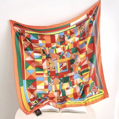 Khăn thô lụa 90x90cm choàng bản to - Quấn áo phong cách, chỉ 130.000đ