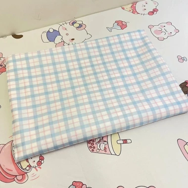 Khăn Trải Bàn Sữa Vàng Nhỏ Hoa Ngắn Flannel - Dễ Thương Cô Gái Trái Tim, Giá 80.881 VND 5