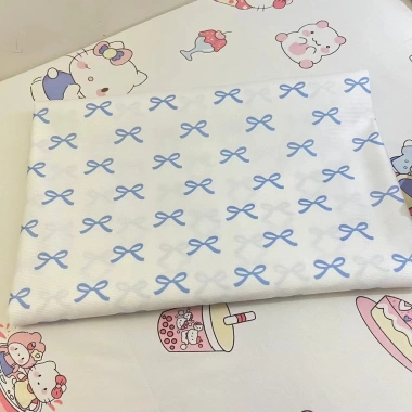 Khăn Trải Bàn Sữa Vàng Nhỏ Hoa Ngắn Flannel - Dễ Thương Cô Gái Trái Tim, Giá 80.881 VND 7