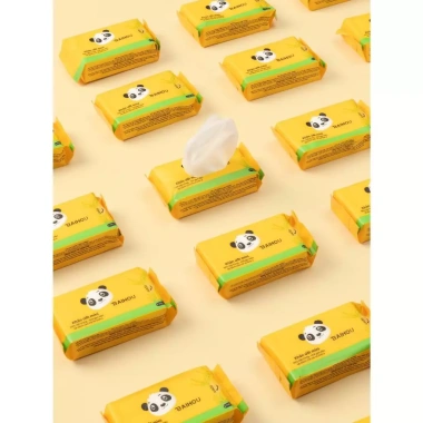 Khăn ướt mini SIPIAO 8 túi Tiện lợi, sạch sẽ, giá chỉ 35.000đ giảm so với 43.050đ 2