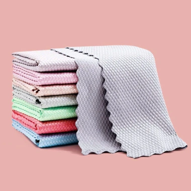 Khăn Vảy Cá Siêu Thấm Hút Nước - Lau Gương, Màn Hình, Bếp Đa Năng, Giá 9.000₫