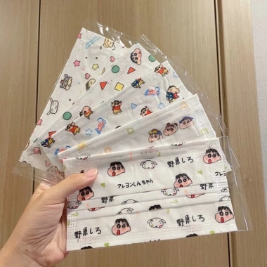 Khẩu trang 3 lớp in hình Shin Cậu bé bút chì - Túi 10/50, giá ưu đãi 29.000₫