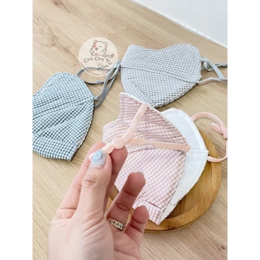Khẩu trang chống nắng vải 3D 3 lớp thoáng khí, giặt lại dễ, unisex Chichitu 4 Khẩu trang chống nắng vải 3D 3 lớp thoáng khí, giặt lại dễ, unisex Chichitu 4