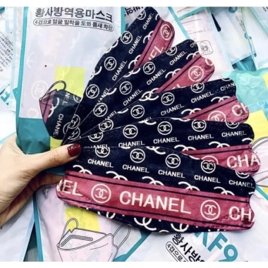Khẩu trang KF94 hoạ tiết thương hiệu nhập khẩu - UP Hàng Mới, Giá 22.000 VNĐ, giảm 44%