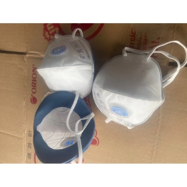 Khẩu trang KN95 chống bụi mịn, chống mùi, bảo vệ sức khỏe - Giá chỉ 21.000đ 4