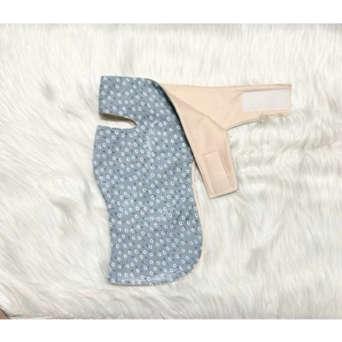 Khẩu trang mẩu che trán dán sau NĐT cho nữ chống nắng giá 39.000 VND