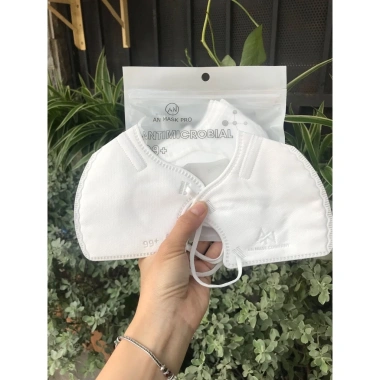 Khẩu Trang N99 5 lớp nano Loại bỏ 99% bụi mịn vi khuẩn chuẩn Hàn Quốc 15.000đ 4 Khẩu Trang N99 5 lớp nano Loại bỏ 99% bụi mịn vi khuẩn chuẩn Hàn Quốc 15.000đ 4