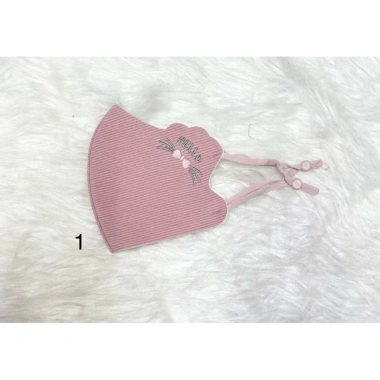 Khẩu trang nữ chống nắng 2 lớp vải su mẩu thêu hình - Giá chỉ 27.000đ