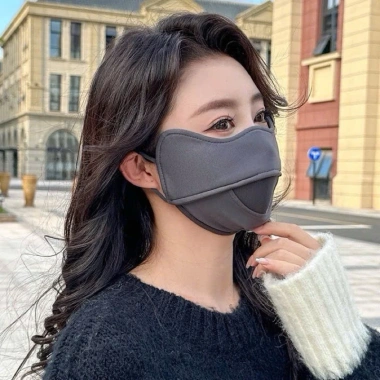 Khẩu trang UV siêu dày, chống nắng hiệu quả - Bảo vệ da, giá chỉ 21.000₫