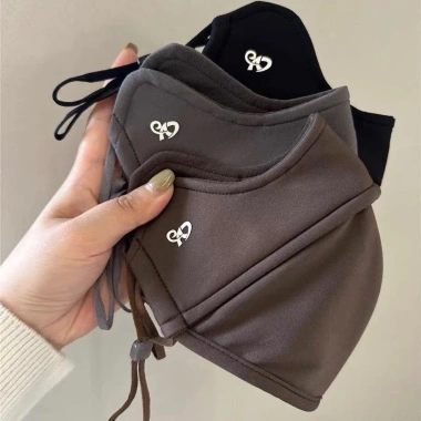 Khẩu trang UV UPF 50+ 5D nylon lót nhung giữ ấm - VNMASK giá 24.000đ 9 Khẩu trang UV UPF 50+ 5D nylon lót nhung giữ ấm - VNMASK giá 24.000đ 9