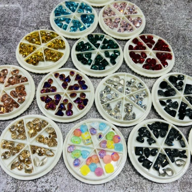 Khay Đá Khối Tròn Mix 30 Viên - Đồ Ăn Uống Thơm Ngon, Giá Ưu Đãi 50.000 VND