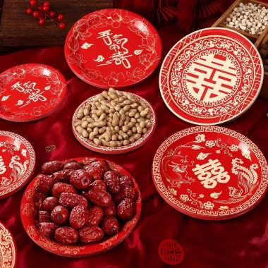 Khay Đĩa Trái Tim Đựng Hạt Dưa - Trang Trí Bánh Kẹo Đám Cưới, Đám Hỏi Vải Không Dệt Đỏ - Sáng Tạo TTC 3