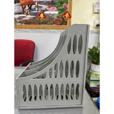 Khay đựng tài liệu 3 ngăn nhựa xéo - Kệ liên hoàn, giá chỉ 60.000₫, tiết kiệm không gian