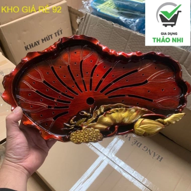 Khay trà lá sen vàng nhựa giả gỗ sang trọng - Giá giảm 53.000đ, chất liệu bền đẹp