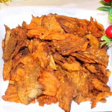 Khô Bò Cao Cấp Miếng Nhỏ Giòn Doli 1kg – Thịt Bò Thượng Hạng, Giá 580k 5