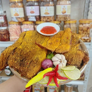 Khô Bò Củ Chi Tasty Food - Miếng Mềm Bò loại 1, ăn vặt ngon, giảm giá 369k (giá gốc 453.870₫) 3 Khô Bò Củ Chi Tasty Food - Miếng Mềm Bò loại 1, ăn vặt ngon, giảm giá 369k (giá gốc 453.870₫) 3