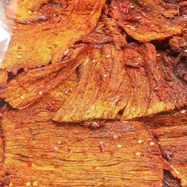 Khô Bò Miếng Mềm Cay 1KG Thịt Bò Thật SK Food - Giá Ưu Đãi 425k, Siêu Ngon 2