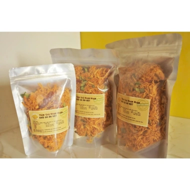 Khô Gà Lá Chanh & Cháy Tỏi 200g - Thịt Gà Tươi, Không chất bảo quản, Giá chỉ 69.000₫ 3 Khô Gà Lá Chanh & Cháy Tỏi 200g - Thịt Gà Tươi, Không chất bảo quản, Giá chỉ 69.000₫ 3