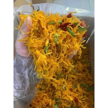 Khô gà sợi lá chanh 500gr - Giá chỉ 90k, hương vị thơm ngon, snack dinh dưỡng