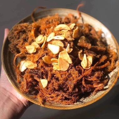 Khô Heo Cháy Tỏi 250gr - Hàng Ngon Xuất Khẩu, Tỏi Riêng, Giá 140k KHOZII FOOD 3 Khô Heo Cháy Tỏi 250gr - Hàng Ngon Xuất Khẩu, Tỏi Riêng, Giá 140k KHOZII FOOD 3