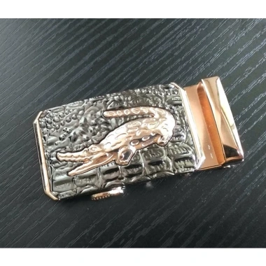 Khóa Thắt Lưng 3.5CM Vàng/Bạc Sang Trọng, Thời Trang Nam - Giá Ưu Đãi 52,337₫ 29 Khóa Thắt Lưng 3.5CM Vàng/Bạc Sang Trọng, Thời Trang Nam - Giá Ưu Đãi 52,337₫ 29