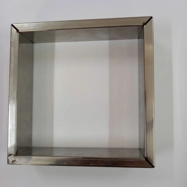 Khuôn Bánh Chưng Inox Siêu Bền, Bo Cạnh, Không Ẩm Mốc - Giá 37.200 VNĐ 6 Khuôn Bánh Chưng Inox Siêu Bền, Bo Cạnh, Không Ẩm Mốc - Giá 37.200 VNĐ 6