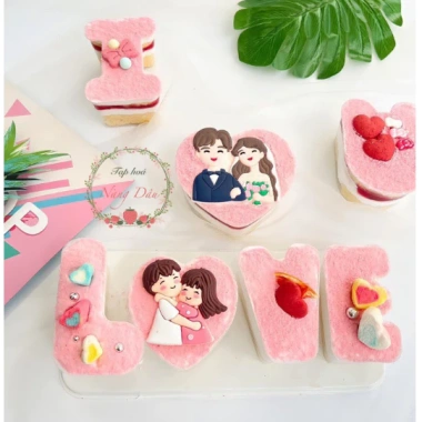 Khuôn Chữ Nhựa IU LOVE Bánh Kem, Tiramisu, Mousse, Panna Cotta – Giá 66.000đ không hộp 4