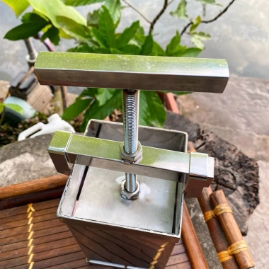 Khuôn giò vuông inox 304 dày dặn chắc chắn - Giá ưu đãi 269.000đ, giảm từ 347.010đ 9 Khuôn giò vuông inox 304 dày dặn chắc chắn - Giá ưu đãi 269.000đ, giảm từ 347.010đ 9