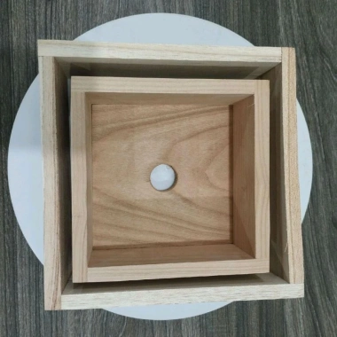 Khuôn Gói Bánh Chưng Gỗ Tự Nhiên 16 Lòng 14cm - Đổ 14x14cm, Tiện Lợi, Giá 79.000₫