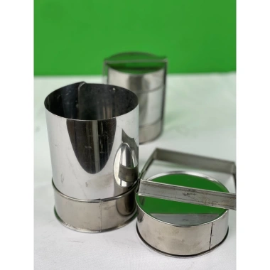 Khuôn làm giò chả lụa inox 0.5kg-1kg nắp dập nguyên khối - Giá chỉ 54.000 VND