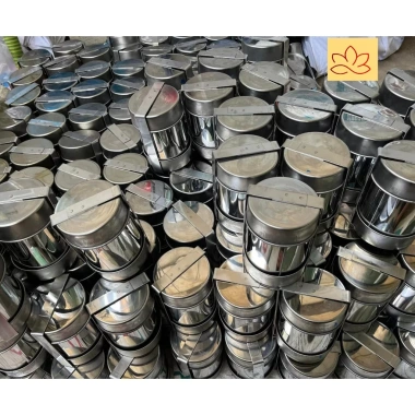 Khuôn làm giò chả lụa INOX 0.5kg và 1kg nắp dập - Độ bền cao, giá ưu đãi 52.213₫ 5 Khuôn làm giò chả lụa INOX 0.5kg và 1kg nắp dập - Độ bền cao, giá ưu đãi 52.213₫ 5