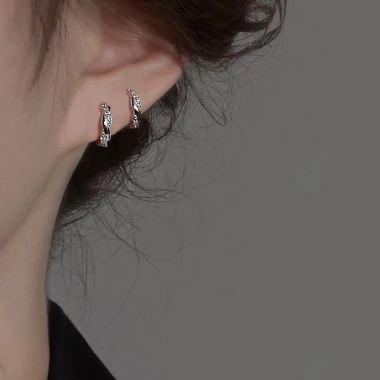 Khuyên tai bạc 925 nữ vòng xoắn đính đá, bông tai mạ vàng cao cấp DUYSON SILVER - Giá ưu đãi 160.000 VND