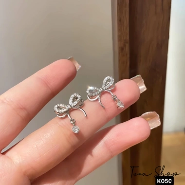 Khuyên tai bạc đính đá hình nơ - Bông tai nữ TUNA SILVER chuẩn bạc, giảm 299.000₫
